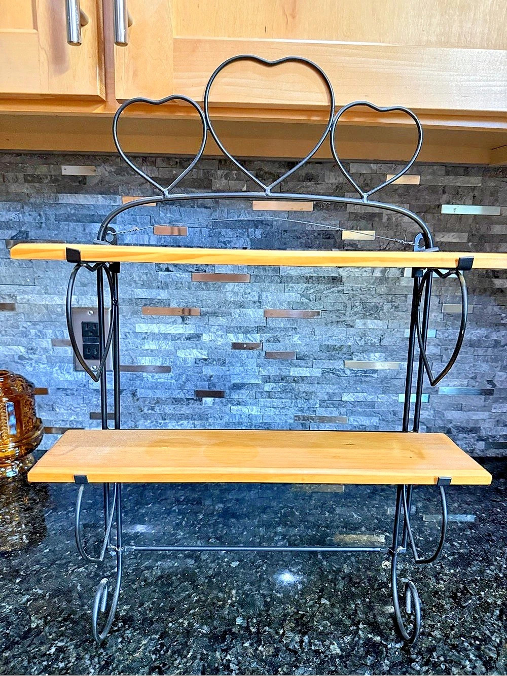 Cottage Core 15x21” Wood & Metal Heart Shelving Unit